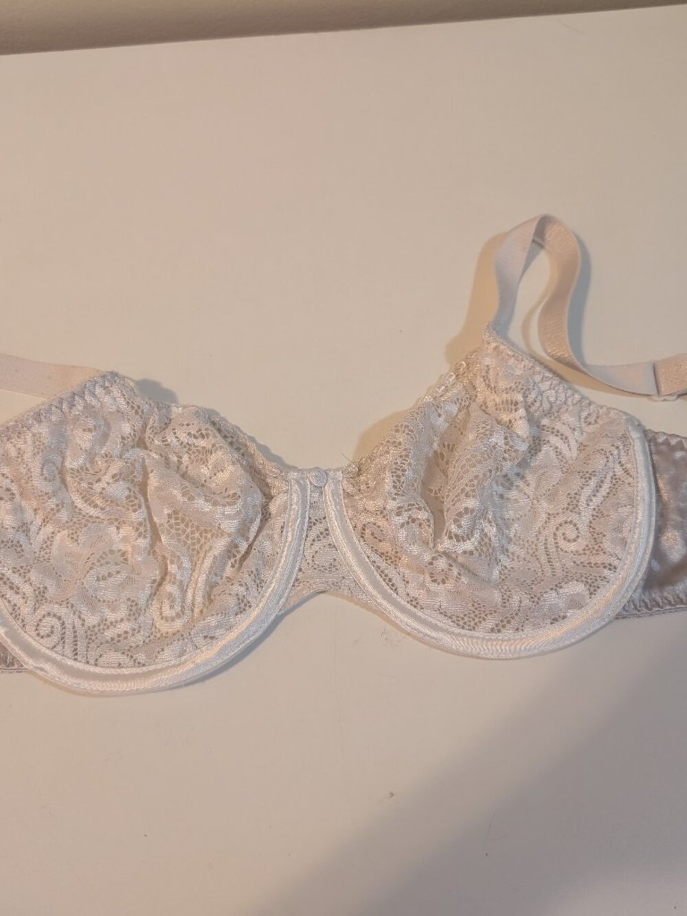 Womens vintage bra, size 36D